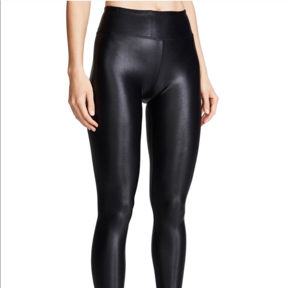 Koral shiny black leggings